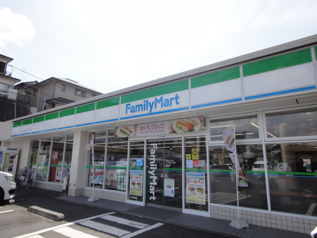 【コンビニエンスストア】ファミリーマート　シマダ永田北2丁目店まで966ｍ