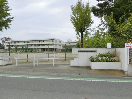 【小学校】熊谷市立久下小学校まで1580ｍ