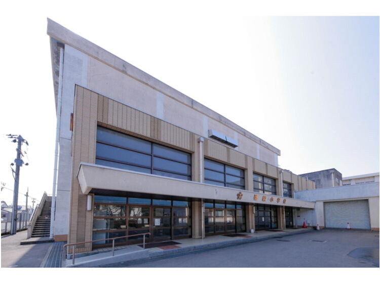 【小学校】福井市立啓蒙小学校まで534ｍ