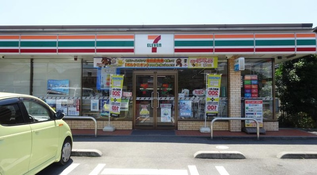 【コンビニエンスストア】セブンイレブン足利山川町店まで770ｍ