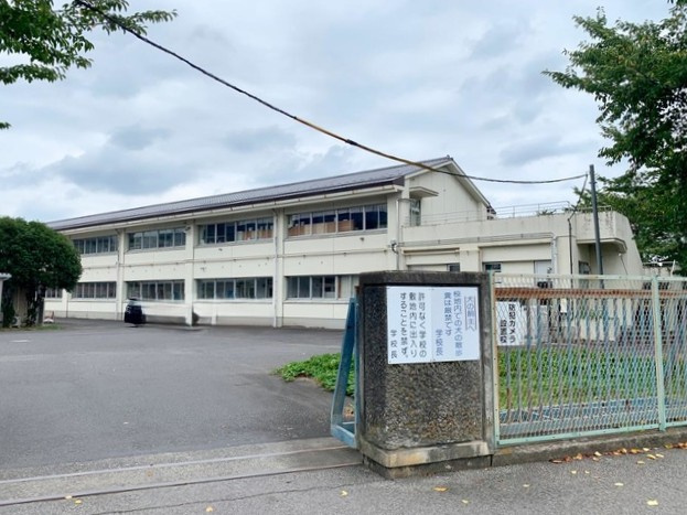 【小学校】太田市立宝泉東小学校 まで845ｍ