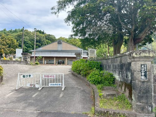 【小学校】伊佐市立大口小学校まで4225ｍ
