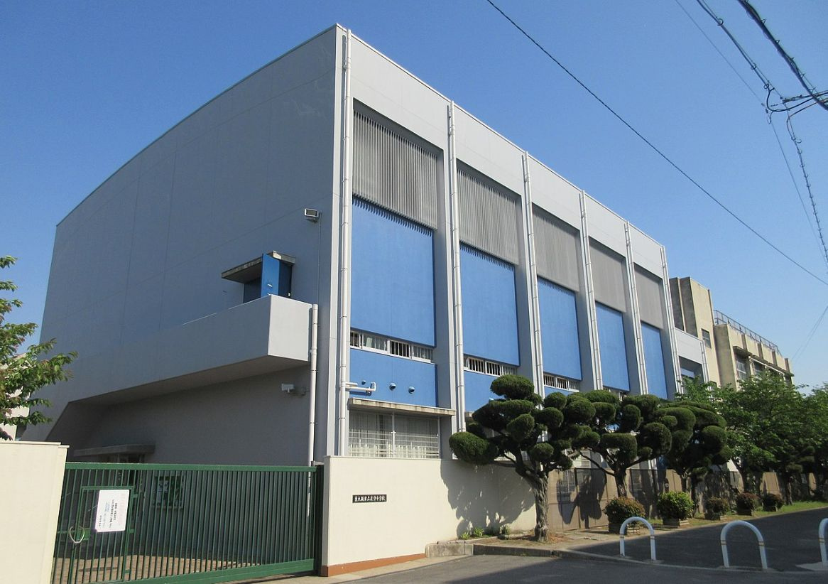 【中学校】盾津中学校まで1324ｍ