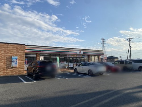 【コンビニエンスストア】セブンイレブン　足利借宿店まで1040ｍ