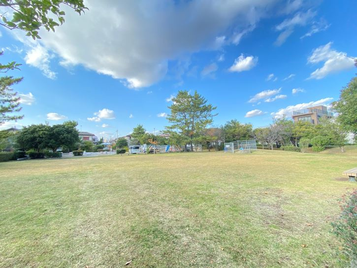 【公園】磯辺第二公園まで423ｍ