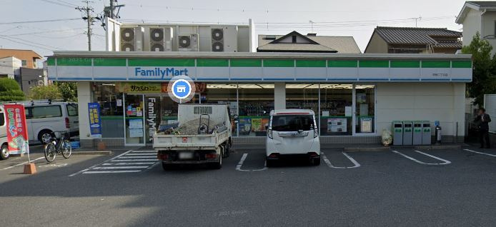 【コンビニエンスストア】ファミリーマート　呼続二丁目店まで336ｍ