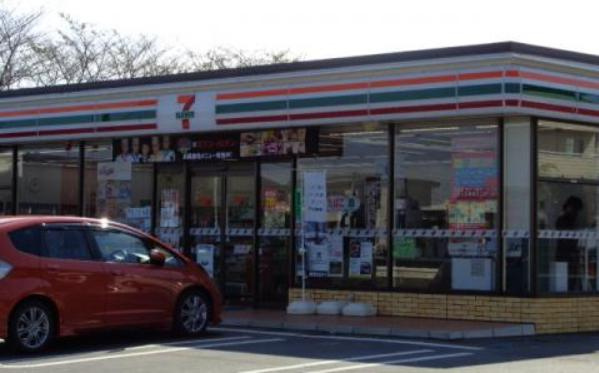 【コンビニエンスストア】セブン-イレブンつくば並木北店まで911ｍ