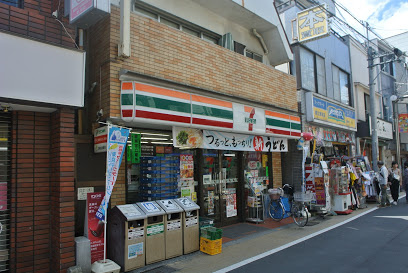 【コンビニエンスストア】セブン-イレブン　中野都立家政店まで377ｍ