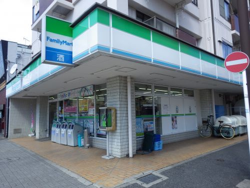 【コンビニエンスストア】ファミリーマート高梨米が浜店まで165ｍ