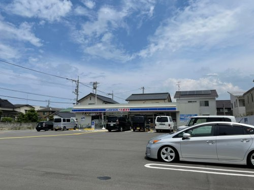 【コンビニエンスストア】ローソン　ローソン・ポプラ鳥取湖山南店まで193ｍ