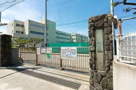 【小学校】茅ケ崎市立西浜小まで304ｍ