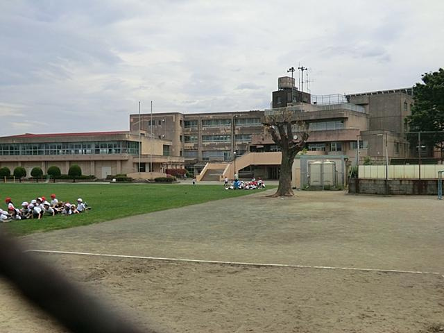 【小学校】東村山市立　久米川東小学校まで1390ｍ