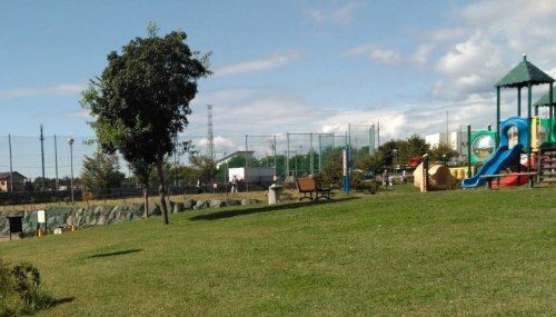【公園】高崎市金古運動広場まで1071ｍ