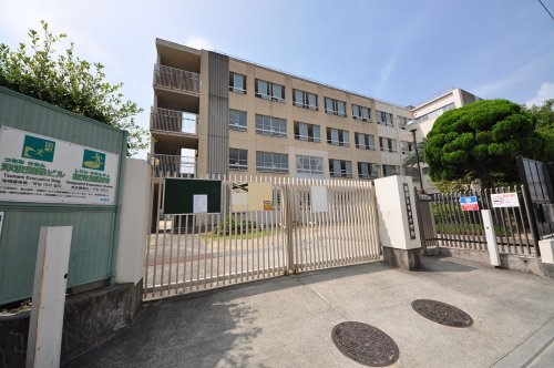 【小学校】堺市立安井小学校まで330ｍ