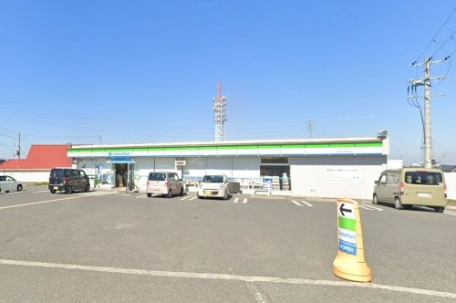 【コンビニエンスストア】ファミリーマート岸和田流木東店まで1100ｍ