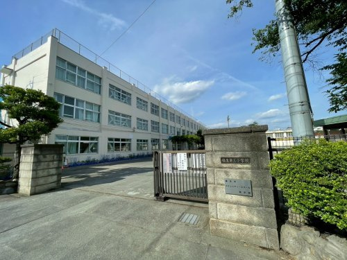 【小学校】福生市立福生第三小学校まで669ｍ