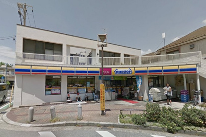 【コンビニエンスストア】ミニストップ　みどり台駅前店まで672ｍ