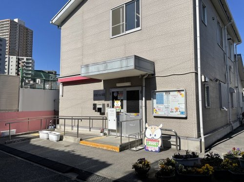 【市役所・区役所】豊島区　区民ひろば朝日まで1203ｍ