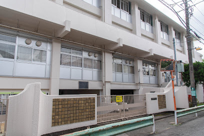 【小学校】新町小学校まで1168ｍ