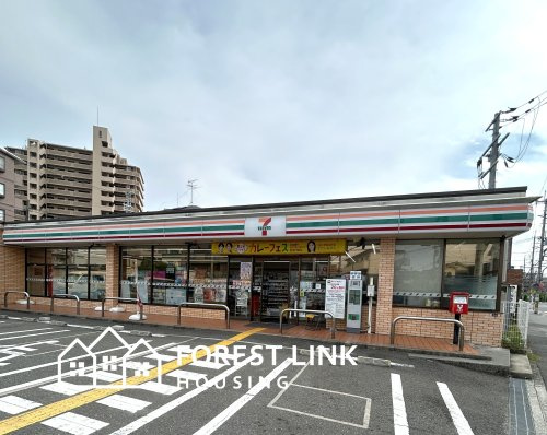 【コンビニエンスストア】セブンイレブン羽曳野栄町店まで145ｍ