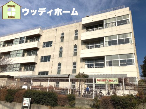 【中学校】川口市立安行東中学校まで1300ｍ