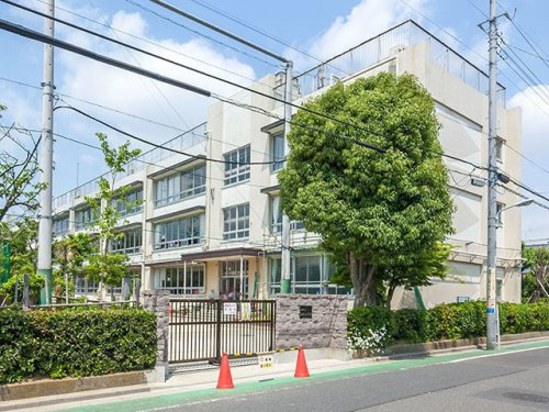 【中学校】葛飾区立葛美中学校まで1600ｍ