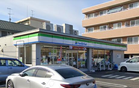 【コンビニエンスストア】ファミリーマート水戸白梅三丁目店まで1337ｍ
