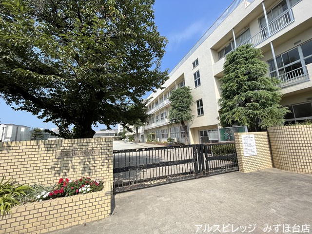 【小学校】川越市立仙波小学校まで972ｍ