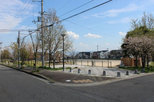 【公園】出口公園まで269ｍ