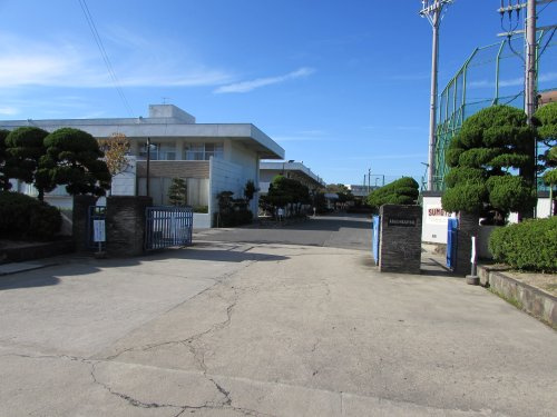 【高校】兵庫県立洲本高校まで705ｍ