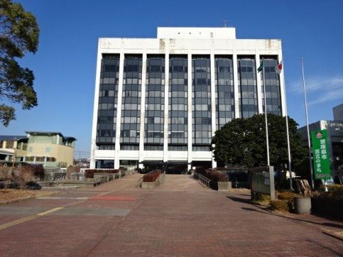 【市役所・区役所】君津市役所まで1606ｍ