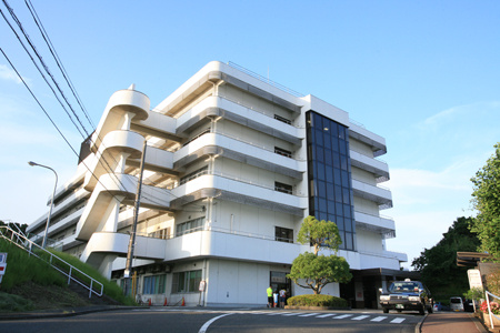 【総合病院】徳洲会湘南大磯病院まで263ｍ