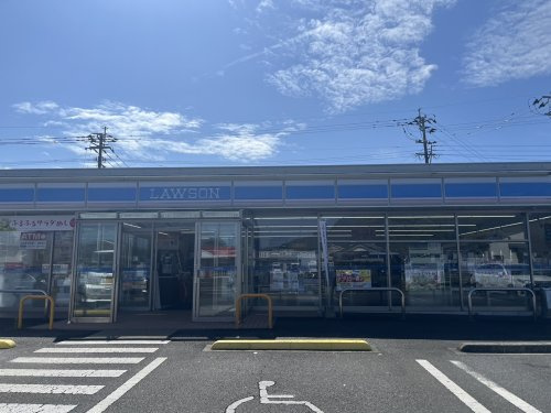 【コンビニエンスストア】ローソン　姶良白金原店まで304ｍ