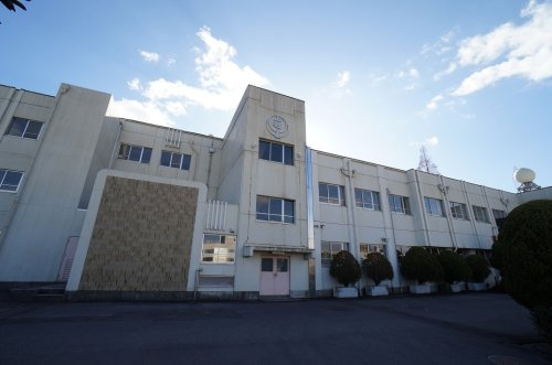 【中学校】名古屋市立上社中学校まで904ｍ
