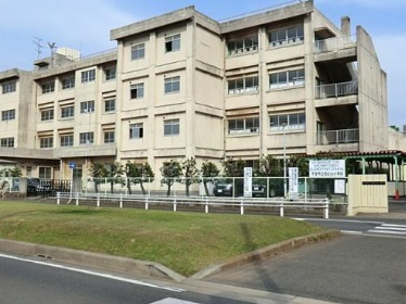 【小学校】若松台小学校まで800ｍ