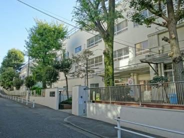 【小学校】新宿区立西新宿小学校まで654ｍ