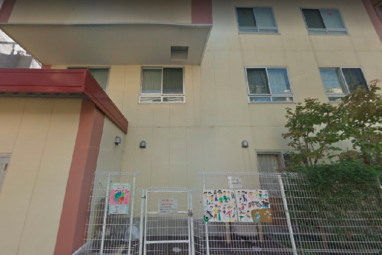 【保育園】本町きらきらこども園まで247ｍ