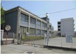 【小学校】城西小学校まで711ｍ