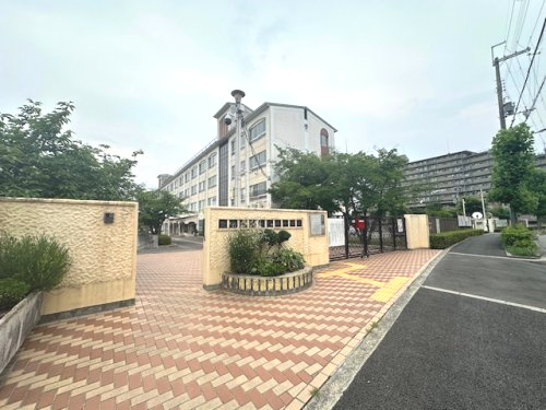 【小学校】豊中市立新田南小学校まで461ｍ