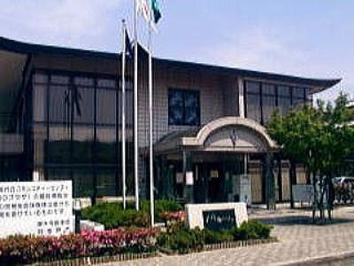 【図書館】羽曳野市立羽曳が丘図書館まで651ｍ