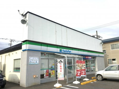 【コンビニエンスストア】ファミリーマート白老竹浦店まで2360ｍ