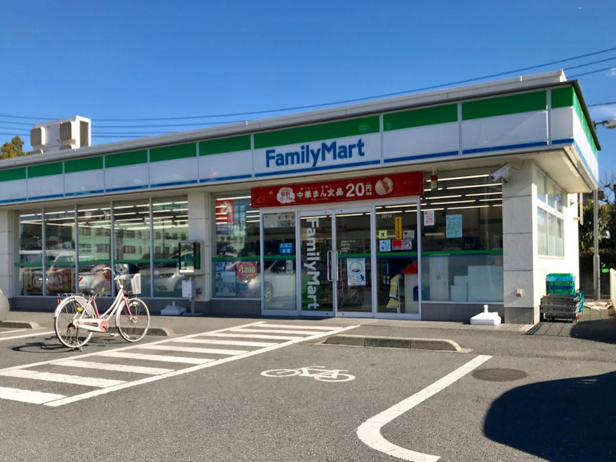 【コンビニエンスストア】ファミリーマート　熊谷代店まで778ｍ
