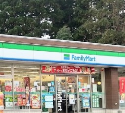 【コンビニエンスストア】ファミリーマート　いわき勿来インター店まで816ｍ