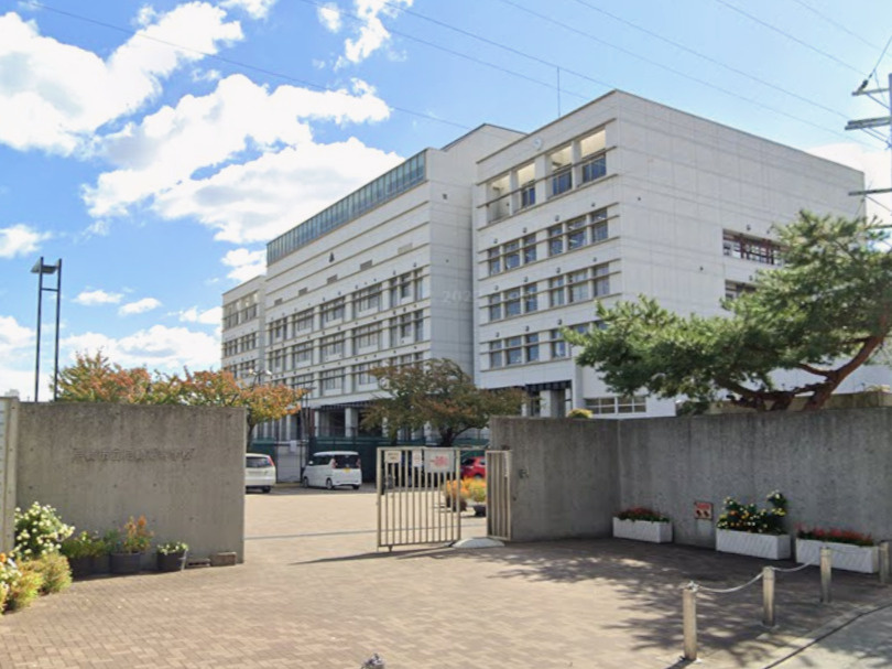 【高校】兵庫県立尼崎高校まで1785ｍ