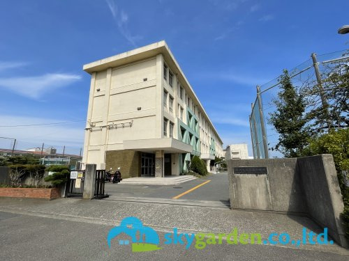 【中学校】藤沢市立高浜中学校まで650ｍ