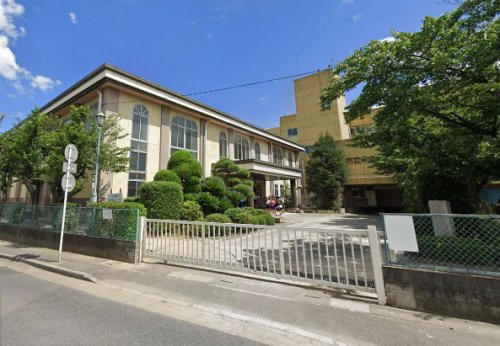 【中学校】越谷市立中央中学校まで909ｍ