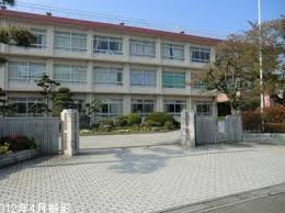 【中学校】平塚市立春日野中学校まで1029ｍ