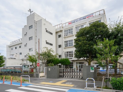 【中学校】品川区立鈴ケ森中学校まで612ｍ