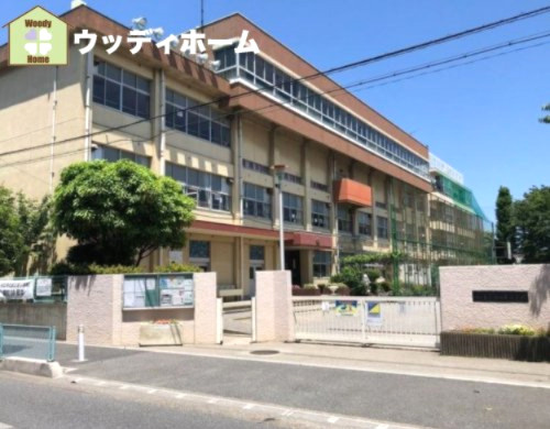 【小学校】川口市立朝日東小学校まで1036ｍ