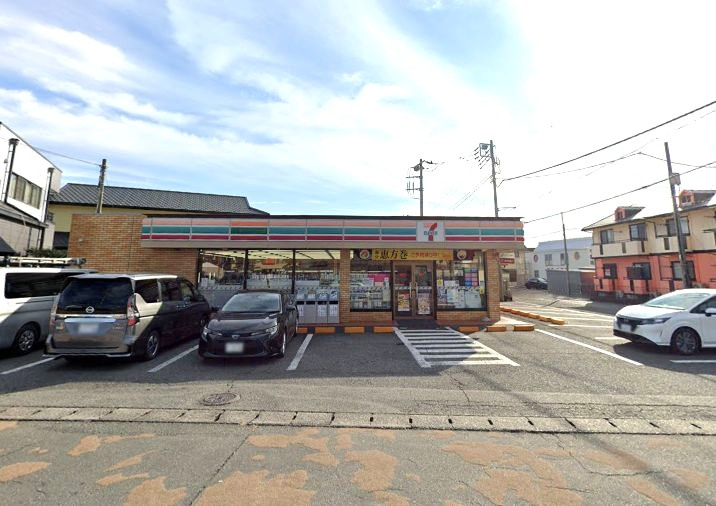 【コンビニエンスストア】セブンイレブン　富士市横割店まで387ｍ